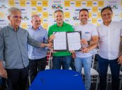Deputado Galba Novaes participa da assinatura da ordem de serviço para recuperação de rodovias estaduais