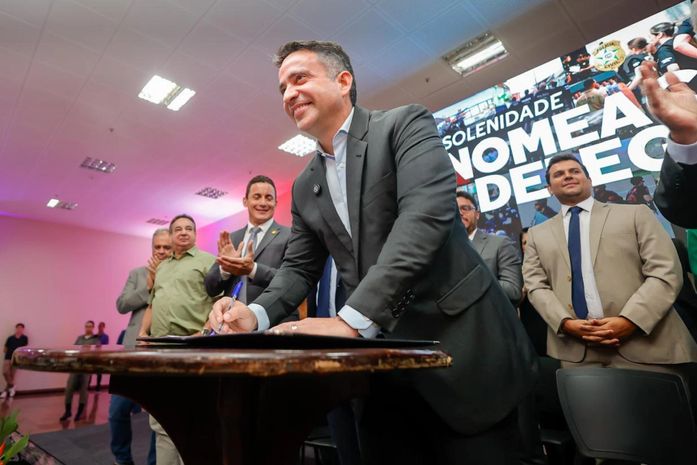 Paulo Dantas nomeia 50 novos delegados de Polícia Civil para reforçar segurança pública