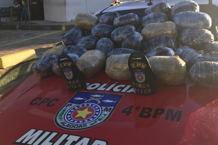 Mais de 28 quilos de maconha foram apreendidos no bairro Santa Amélia