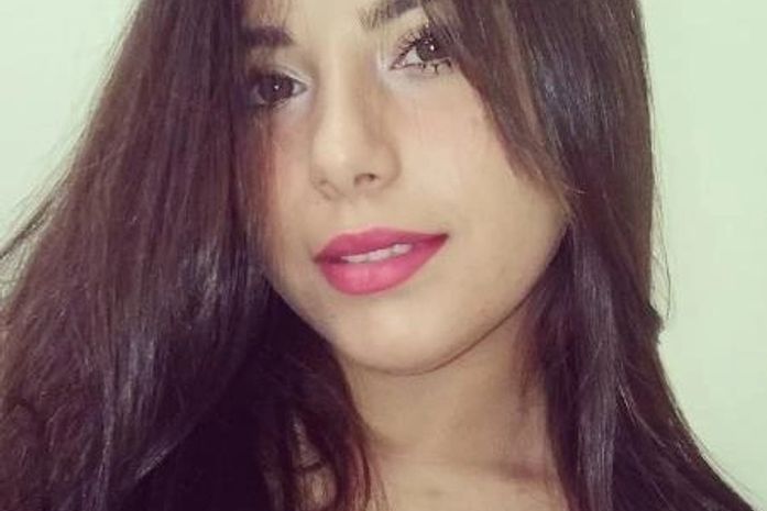 Ex-caloura mirim do Programa Raul Gil comete suicídio. Tinha 17 anos.