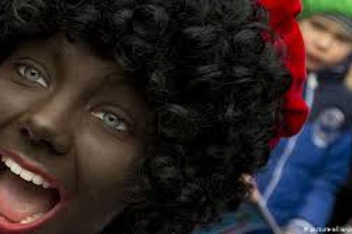 No mês da consciência negra, não pinte crianças de preto.Ser pret@ não é fantasia.