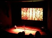 Aprovada ajuda mensal de R$ 600 para quem trabalha no setor da cultura; matéria vai a sanção