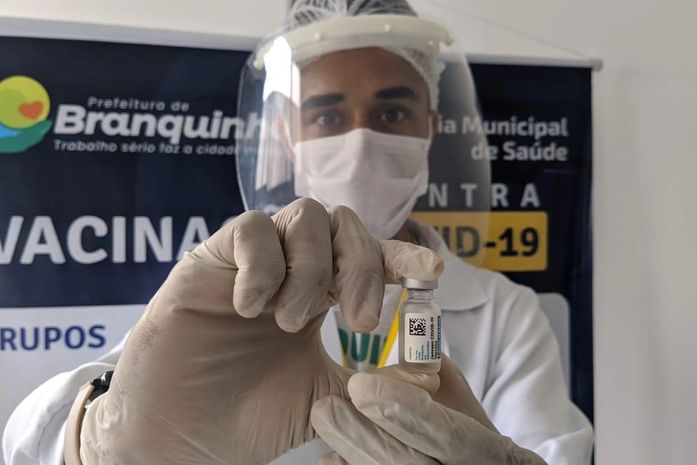 Saúde de Branquinha começa a aplicar vacina da Janssen contra a Covid-19