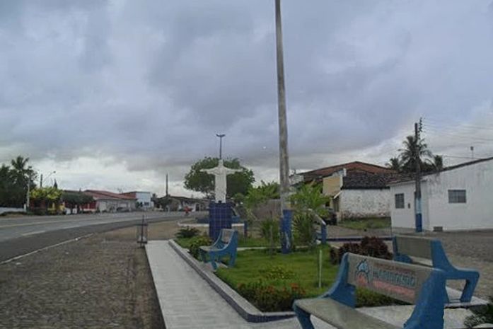 Motociclista morre após ser atingido por veículo de passeio; motorista fugiu sem prestar socorro 
