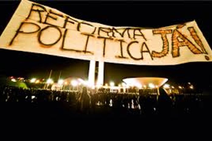 Partidos aguardam reforma política para se posicionarem sobre eleições 2016 em Arapiraca