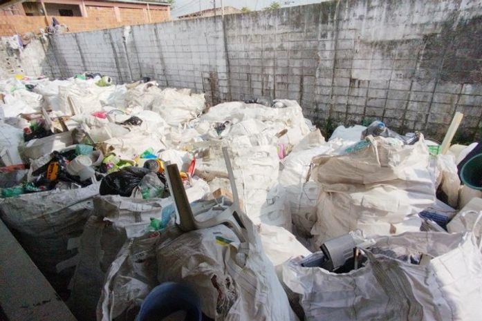 Comunidade do Trapiche da Barra arrecada 5 toneladas de plástico para reciclagem