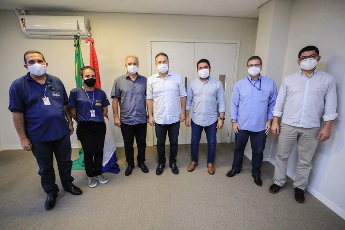 Em reunião com o governador, Sinfeagro consegue concurso público para ADEAL