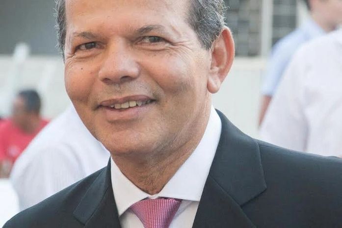 Chico Vigário afirma que foi a melhor alternativa, para evitar demissão