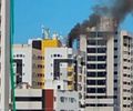 Incêndio em prédio na Ponta Verde assusta moradores; imóvel foi evacuado