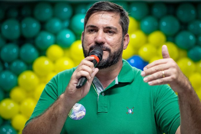 Em lançamento de campanha, Leonardo Dias defende maior independência do Legislativo