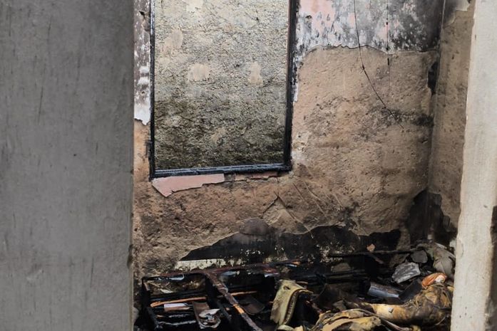 Residência fica danificada após incêndio no início da manhã em Messias