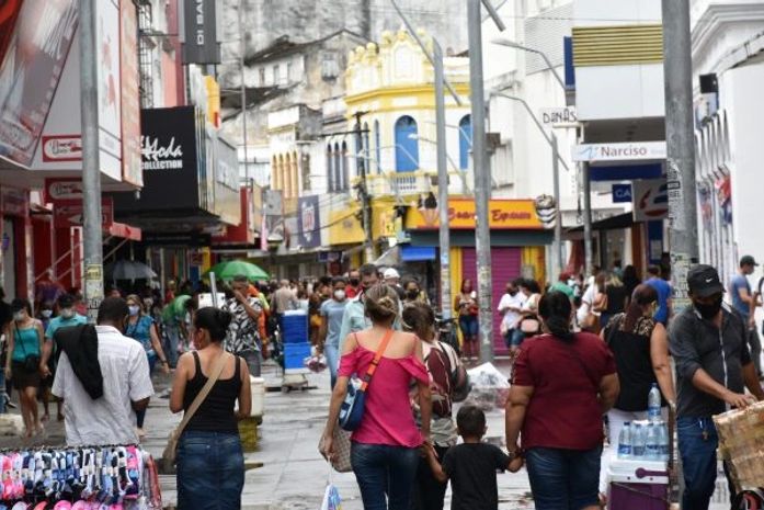 Retomada de consumo em AL cresce com o avanço da vacinação e flexibilização, aponta Fecomércio