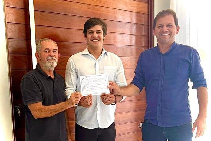 Odilon Tenório, presidente do diretório do Psol, Netinho Albuquerque e Lindomar Ferreira