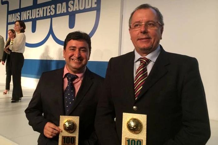 Superintendente de Assistência e Suprimentos da Santa Casa de Maceió, Severino Moura, com o presidente do Instituto Qualisa de Gestão, Rubens Covello
