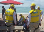 Turista de SP é socorrido após sofrer parada cardiorrespiratória na Praia de Ponta Verde