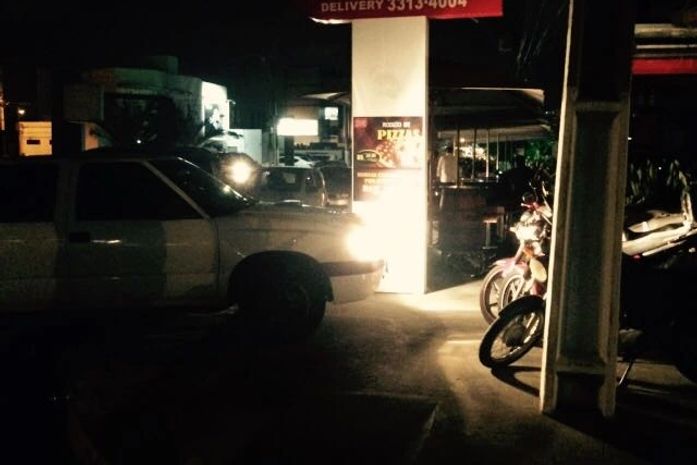 Jatiúca: Sem energia elétrica comerciantes acumulam prejuízo e se revoltam com a Eletrobras