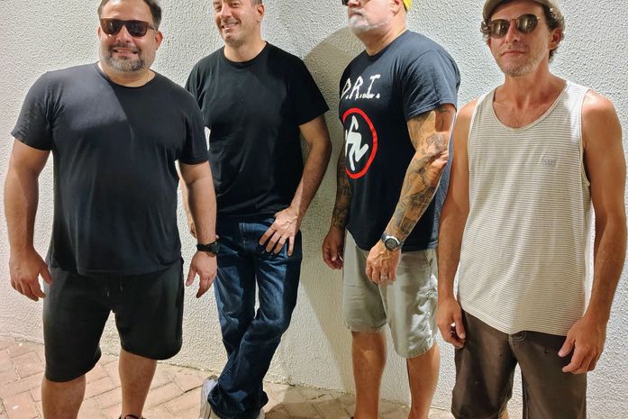 Living in the Shit volta aos palcos no Rex Jazz Bar em noite histórica com Castor Daudt, do Defalla