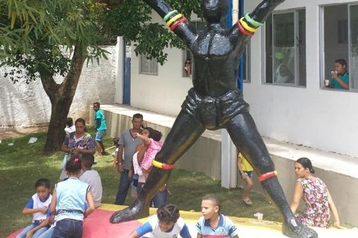 Reinauguração da Escola Municipal Zumbi dos Palmares em Rosane Collor