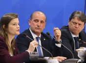 A secretaria especial do PPI, Martha Seillier, e o ministro da Casa Civil, Onyx Lorenzoni, durante entrevista sobre as empresas públicas que serão incluídas na lista de privatização até o final do ano