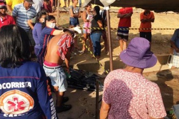 Homem morre engasgado enquanto bebia com amigos próximo ao Mercado Público