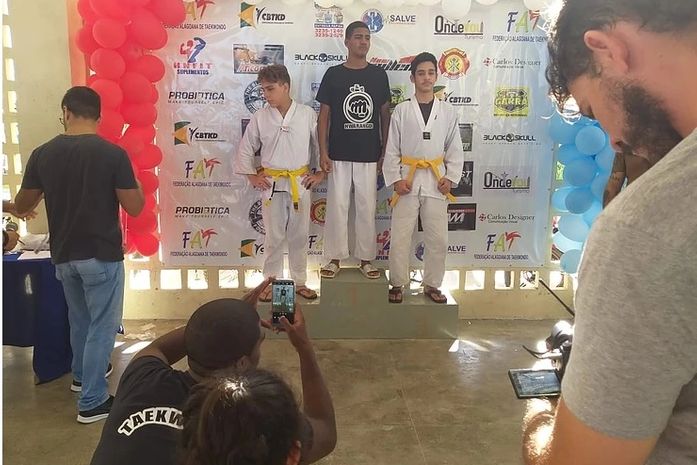 Atletas Delmirenses são medalhistas e se classificam para campeonato Brasileiro de Taekwondo