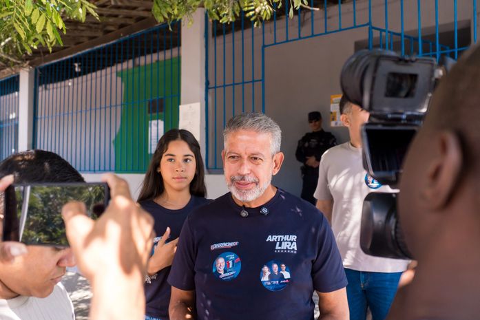 Arthur Lira vota em Pilar e defende esperança, renovação e mais investimentos para Alagoas: “Vamos ter um Senado forte em defesa da nossa gente”