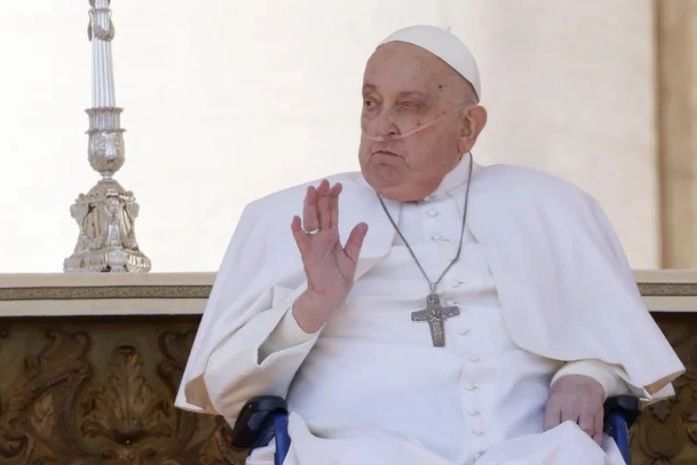 Vaticano confirma morte do papa Francisco por AVC e colapso cardiocirculatório
