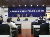 Vereadores debatem possibilidade de privatizar mercados em Maceió