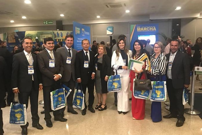 Prefeitos alagoanos presentes em Brasília na XXI Marcha Nacional