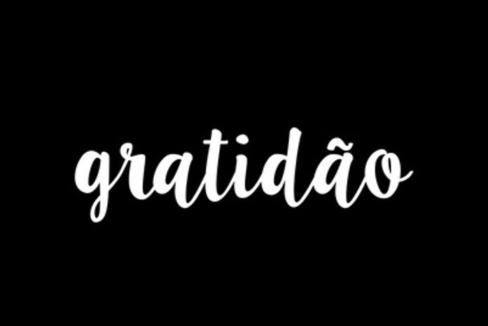 Em 48 horas noventa e sete mil pessoas acessaram o blog raizesdafrica. Isso vale uma nota, né, não?!