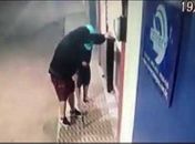 Câmeras de segurança flagram arrombamento em loja de celular no município de Junqueiro