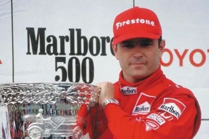 Piloto Gil de Ferran foi bicampeão da Fórmula Indy