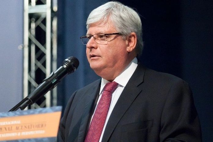 Janot adia votação de proposta que pode afetar força-tarefa do MPF na Lava Jato