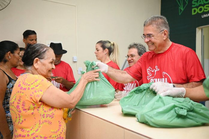 “Semana Santa Sem Fome”: Prefeito George Clemente distribuiu mais de 30 mil kits de alimentos