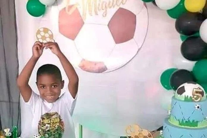 Miguel Otávio Santana da Silva, de cinco anos.