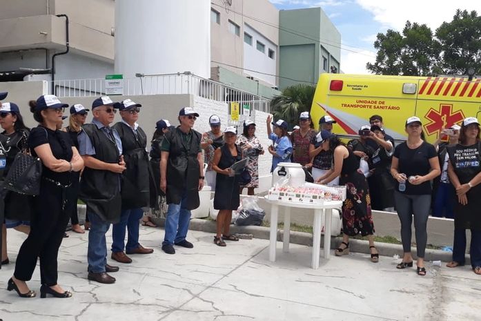 Protesto aconteceu na manhã desta sexta-feira (15)