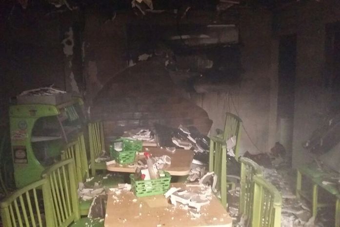 Incêndio destrói restaurante em galeria de Arapiraca