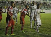 Em jogo truncado, Murici e CRB empatam com gols de pênalti