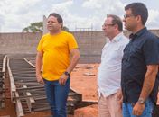 Prefeito Luciano constrói ginásio poliesportivo em Cangandu
