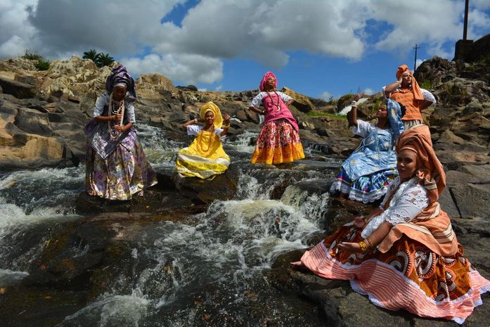 Giro das Tradições recebe o Afoxé Odô Iyá no Theatro Homerinho nesta terça (04)