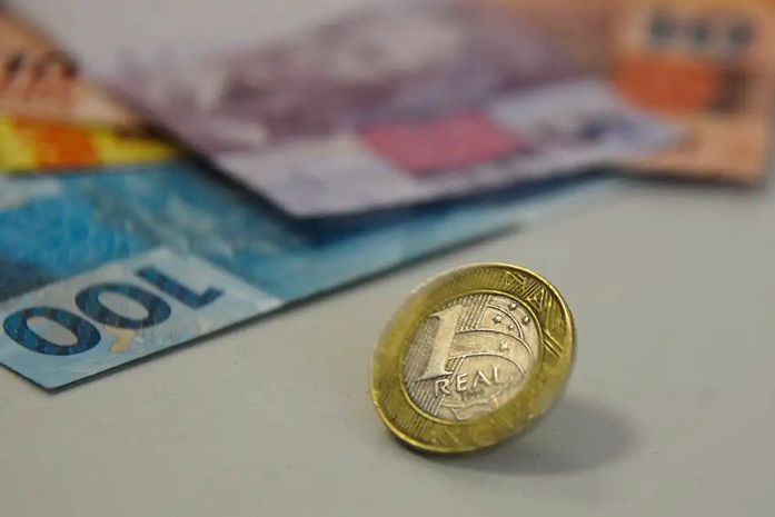 Receita paga lote da malha fina do Imposto de Renda nesta segunda