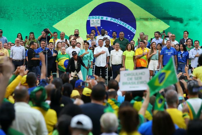 Vídeo: Collor e Arthur são destaque em convenção de Bolsonaro