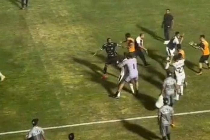 Confusão em jogo do ASA leva MP a notificar clube e pode resultar em final do Alagoano 2026 com portões fechados