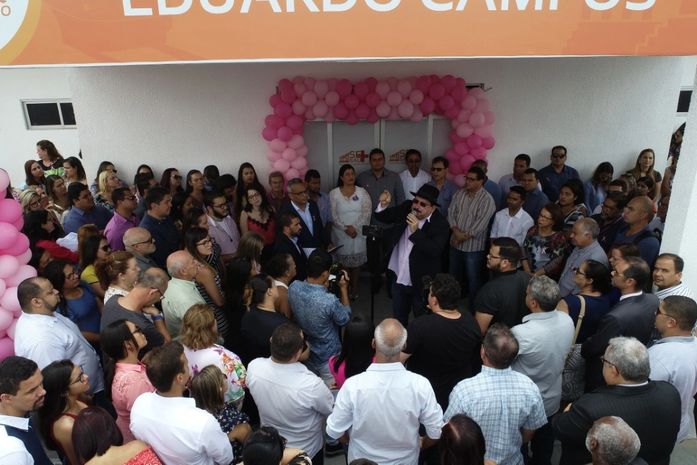 Prefeito Gilberto Gonçalves entrega Policlínica e UBS no complexo Brasil Novo