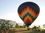 Festivão de Balão vai iluminar o céu da Serra da Canastra em MG