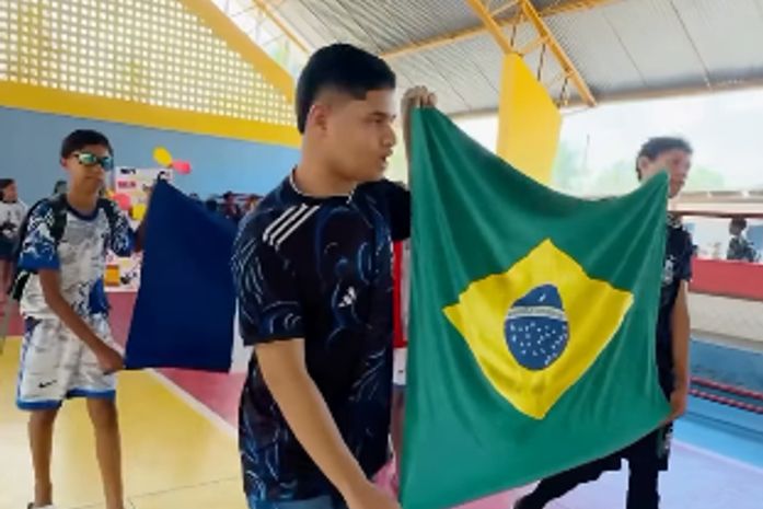 Estudantes da Rede Municipal de Olho d’Água do Casado participam de jogos internos