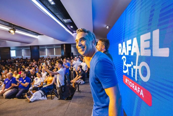 Rafael Brito inicia campanha para deputado federal defendendo bandeiras da educação, geração de emprego e oportunidade para os alagoanos