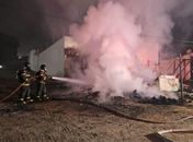 Incêndio de grandes proporções atinge estabelecimento comercial no Agreste de AL