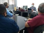 SMTT e taxistas discutem  regulamentação do serviço de táxi lotação