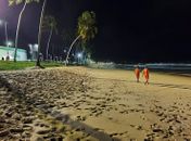 Buscas por jovem que desapareceu após entrar no mar serão retomadas nesta quarta-feira (19)